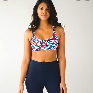Lululemon Free To Be Wild Sports Bra Size 10